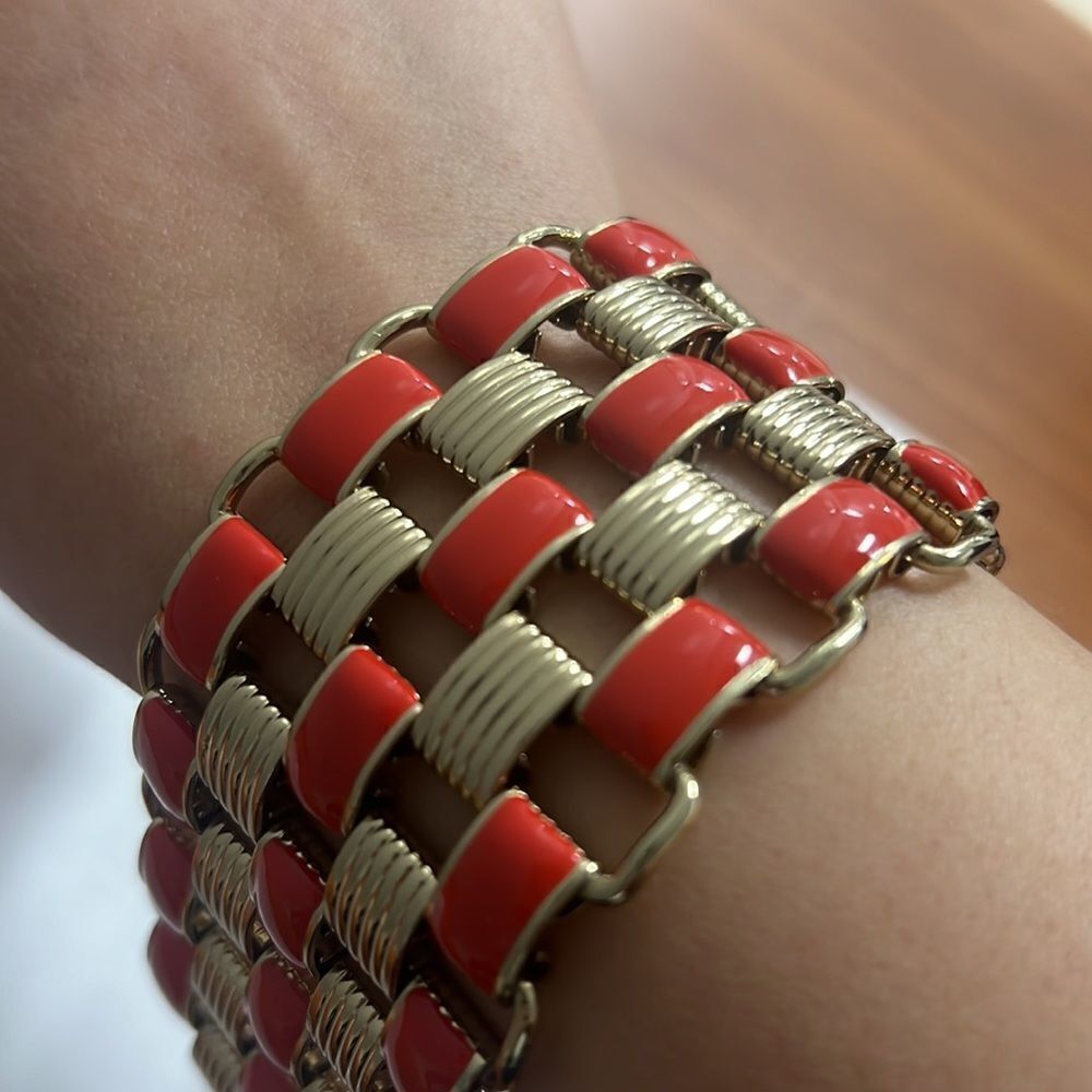 🎉1 hr sale🎉Cache bracelet 🧡